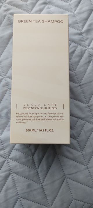 프리마인 더이상 뻣뻣하고 효과없는 탈모샴푸는 NO. 근본부터 케어하는 셀베이스 그린티샴푸(500ml) — 4점을 준 리뷰어가 2023년 4월 올린 사용 사진