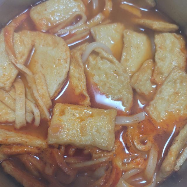 [푸딩팩토리] 얼큰어묵우동 550g 리뷰 사진