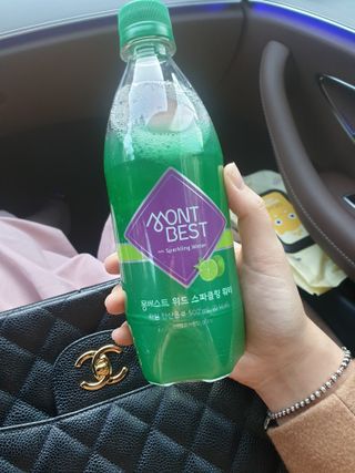 몽베스트 Montbest with Sparkling water Lime20병 — 5점을 준 리뷰어가 2021년 10월 올린 사용 사진