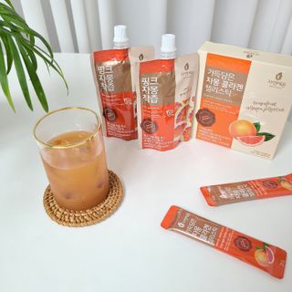 자연에온 핑크 자몽 착즙 100mL 10개입 1BOX +가 득담은 자몽 콜라겐 젤리스틱 1BOX — 5점을 준 리뷰어가 2021년 7월 올린 사용 사진