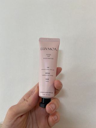 러브모아 향수 고체향수 승무원 고체향수 바르는 향수 니치향수 도손 우드세이지 앤 씨솔트 — 5점을 준 리뷰어가 2023년 1월 올린 사용 사진
