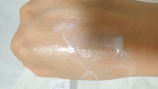 바르셀 톤업 무기자차 자외선차단제 순한 선크림 인텐시브 선 젠 50ml — 5점을 준 리뷰어가 2021년 11월 올린 사용 사진