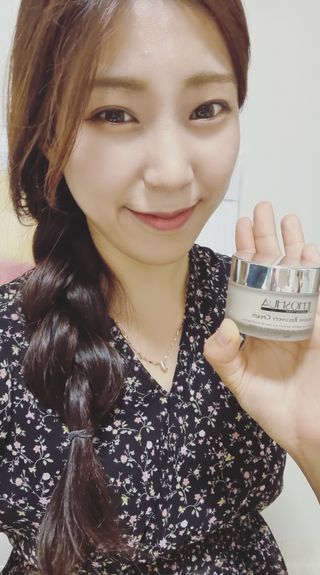조슈아랩 인텐시브 리커버리 토너, 인텐시브 리커버리 크림 — 5점을 준 리뷰어가 2022년 8월 올린 사용 사진
