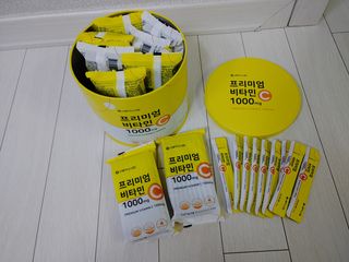 서울약사신협 프리미엄비타민C1000_2.5G x 100포 — 5점을 준 리뷰어가 2021년 5월 올린 사용 사진