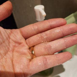 스킨큐어 산다화 순한 클렌징 동백 오일 200ml — 5점을 준 리뷰어가 2023년 4월 올린 사용 사진