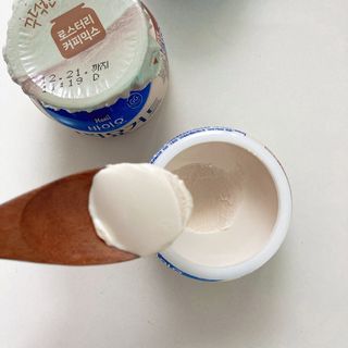 매일바이오 그릭요거트 오리지널 플레인 4개, 로스터리 커피믹스 4개 — 5점을 준 리뷰어가 2021년 12월 올린 사용 사진
