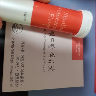 [슬림드랍 석류맛] 건기식 다이어트 보조제 겸 비타민 — 5점을 준 리뷰어가 2021년 12월 올린 사용 사진