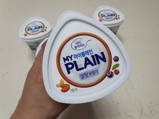 떠먹는불가리스 마이플레인 요거트 435g 6개입 — 5점을 준 리뷰어가 2021년 3월 올린 사용 사진