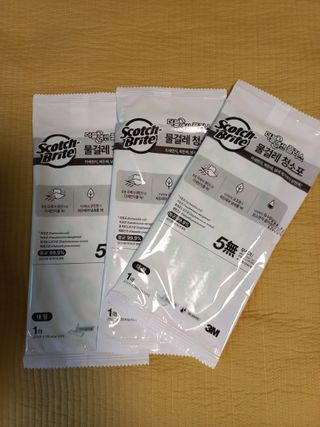 3M 스카치브라이트 비마마젠타 밀대걸레 세트+ PET 정전기청소포 대형 30매 — 5점을 준 리뷰어가 2023년 7월 올린 사용 사진
