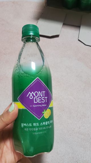 몽베스트 Montbest with Sparkling water Lemon OR Lime 20병(랜덤) — 5점을 준 리뷰어가 2022년 6월 올린 사용 사진