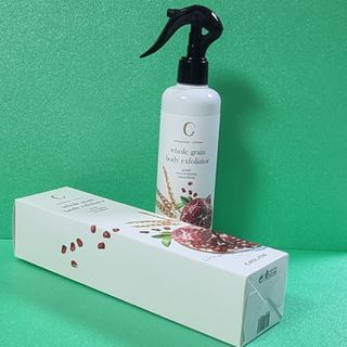 카오리온코스메틱스 곡물 바디 필링 스프레이 — 5점을 준 리뷰어가 2021년 7월 올린 사용 사진