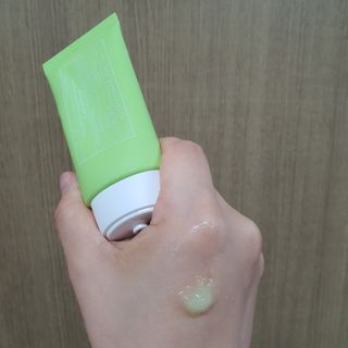 성분에디터 원더바스 카밍 캡슐 클리어 선 — 5점을 준 리뷰어가 2021년 6월 올린 사용 사진