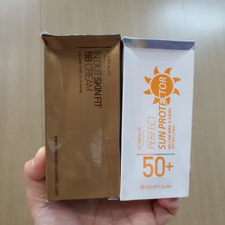 약손명가코스메틱 에오스보떼 퍼펙트 선 프로텍터 선크림 / 인_아웃 스킨 핏 비비크림 세트 구성 — 5점을 준 리뷰어가 2021년 6월 올린 사용 사진