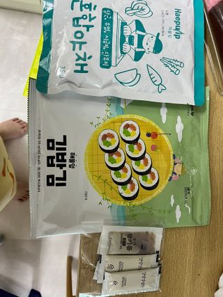 해풀잎 누구나 김밥*1ea [(혼합야채 35g *1ea,  김밥김 (5g, 5ea),  양념간장 (6g, 5ea), 참기름(5g, 2ea)] — 5점을 준 리뷰어가 2022년 7월 올린 사용 사진