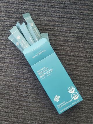클린24시간 슬림앤유산균 1박스 (3.5g X 15포) — 5점을 준 리뷰어가 2023년 4월 올린 사용 사진