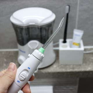 주식회사 클린디 [클린디] 양치 후 남은 이물질, 물치실로 완벽 제거 🦷 구강세정기 세트 [맞춤 칫솔 + 치약 포함] — 5점을 준 리뷰어가 2021년 12월 올린 사용 사진