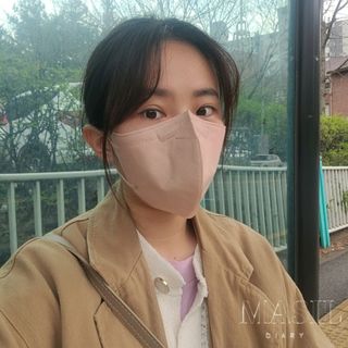 애니가드 셋업메베마스크 (대형 4컬러 + 중형 4컬러) — 5점을 준 리뷰어가 2022년 4월 올린 사용 사진