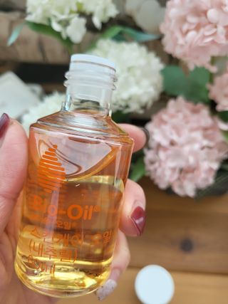 바이오오일 [바이오-오일] 스킨케어 오일 내추럴 60ml — 5점을 준 리뷰어가 2021년 12월 올린 사용 사진