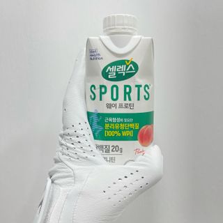 셀렉스스포츠 셀렉스 스포츠 웨이 프로틴 복숭아_ 330ml x 12팩 — 5점을 준 리뷰어가 2021년 10월 올린 사용 사진