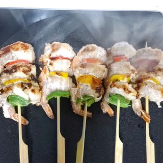 [다물꼬치] 삼겹새우롤꼬치 5개입 350g  + 데리야끼소스 120g + 매운고추소스 120g — 5점을 준 리뷰어가 2021년 12월 올린 사용 사진