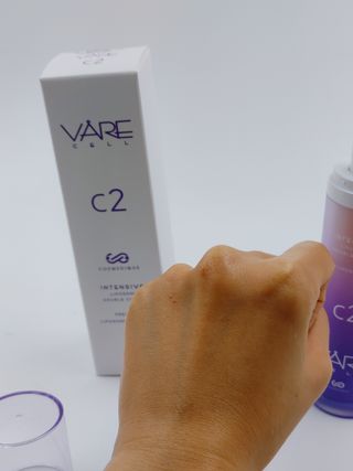 바르셀 주름개선 리프팅 영양크림 인텐시브 리포좀 더블크림-C2 50ml — 4점을 준 리뷰어가 2021년 11월 올린 사용 사진