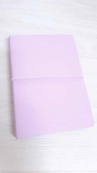 리훈 2022년 이야기 다이어리 그란데 1년형 — 5점을 준 리뷰어가 2021년 11월 올린 사용 사진