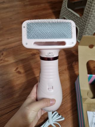 아베크 펫 강아지 고양이 애견 에어 브러쉬 드라이기 올인원 — 5점을 준 리뷰어가 2021년 7월 올린 사용 사진
