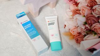 리더스코스메틱 리더스 카밍 바이오틱스 선 에센스 SPF 50+ PA++++ — 5점을 준 리뷰어가 2022년 7월 올린 사용 사진