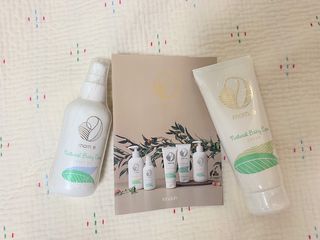 mom e 맘이 내추럴 베이비 케어 크림+바디오일 — 5점을 준 리뷰어가 2021년 1월 올린 사용 사진