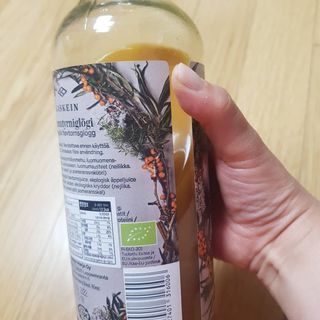 H365 [Kaskein Luomutyrniglögi] 핀란드 전통 무알콜 멀드와인 시벅톤 글로기 — 5점을 준 리뷰어가 2021년 5월 올린 사용 사진