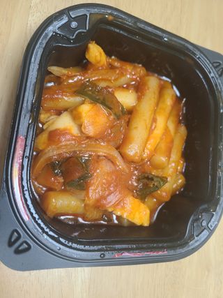 한성기업 무볼레 닭떡볶이+해물떡볶이 2종 세트 — 4.5점을 준 리뷰어가 2021년 10월 올린 사용 사진