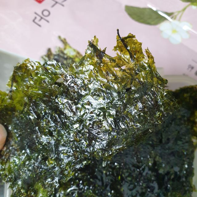 [해림맛김] 들기름에 구운 바삭바삭 김 4종 세트 + 1종 랜덤발송 총5개입 리뷰 사진