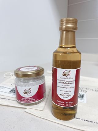 [딜리셔스코드] 타르투피 알레산드로 로시 트러플 소금 100g +트러플 오일 100ml set — 4점을 준 리뷰어가 2022년 5월 올린 사용 사진