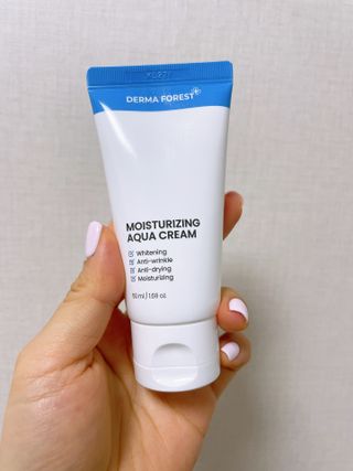더마포레스트 모이스처라이징 아쿠아크림 / 수분크림 히알루론산 펩타이드 보습 미백 주름개선 — 5점을 준 리뷰어가 2021년 7월 올린 사용 사진