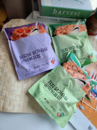 [푸딩팩토리] 요잇조잇 닭갈비 닭가슴살/김치 닭가슴살 곤약볶음밥 2종 (김치볶음밥 2개 닭갈비 볶음밥 1개) — 5점을 준 리뷰어가 2022년 7월 올린 사용 사진