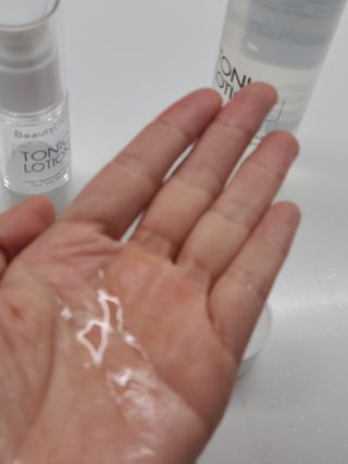 뷰티메드 수분폭탄 토닉로션 200ml — 5점을 준 리뷰어가 2022년 7월 올린 사용 사진