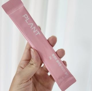 [NOW] 플랜트 콜라겐 비오틴 젤리 2박스_올리브영 전용 — 4.5점을 준 리뷰어가 2024년 7월 올린 사용 사진