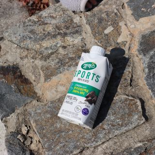 셀렉스스포츠 셀렉스 스포츠 드링크 초콜릿 _ 330ml x 12팩 — 5점을 준 리뷰어가 2021년 11월 올린 사용 사진