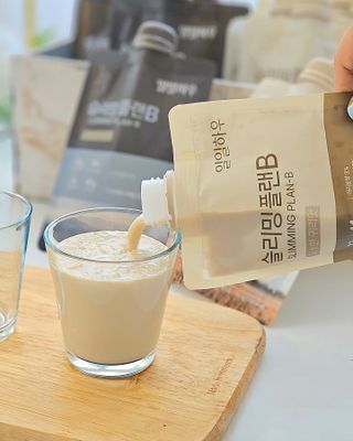 일일하우 슬리밍 플랜B 고소한 귀리맛, 진한 카카오맛 (체중조절식) — 4.5점을 준 리뷰어가 2023년 7월 올린 사용 사진