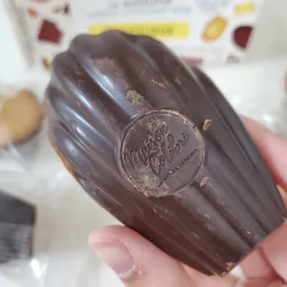 [메종콜리브리] 프랑스 마들렌 메종콜리브리 초콜릿 마들렌 2팩 — 5점을 준 리뷰어가 2021년 12월 올린 사용 사진