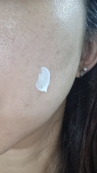 렉스리 데일리 톤업 크림 Rexri Daily Tone Up Cream — 5점을 준 리뷰어가 2022년 7월 올린 사용 사진