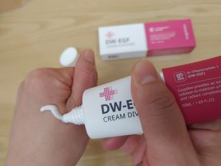 이지듀 DW-EGF 크림 다이브좀_콜라겐이 쏙쏙, 탄력피부로 다이빙 — 5점을 준 리뷰어가 2021년 2월 올린 사용 사진
