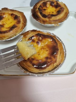 디앙뜨 포르투갈 에그타르트 오리지널 맛+패션후르츠 맛 중 택1 — 5점을 준 리뷰어가 2021년 8월 올린 사용 사진