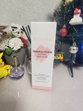 위시스 프리미엄 글루타치온  화이트닝 바디로션 — 5점을 준 리뷰어가 2023년 1월 올린 사용 사진