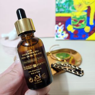 스킨큐어 산다화 비타민c 화이트닝 에센스 30ml — 5점을 준 리뷰어가 2023년 11월 올린 사용 사진