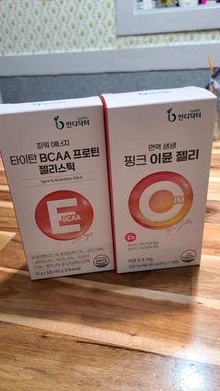 인디닥터 면역 생생 핑크 이뮨 젤리 + 타이탄 BCAA 프로틴 젤리스틱 — 5점을 준 리뷰어가 2022년 4월 올린 사용 사진