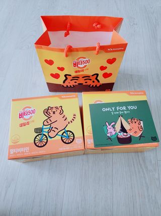 광동제약 [광동] 비타500데일리스틱 70포X2개 + 뚱랑이엽서 + 쇼핑백 증정 — 5점을 준 리뷰어가 2022년 11월 올린 사용 사진