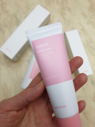 화이트리 채움 베리어 로션, 베리어 크림 세트 — 5점을 준 리뷰어가 2021년 2월 올린 사용 사진
