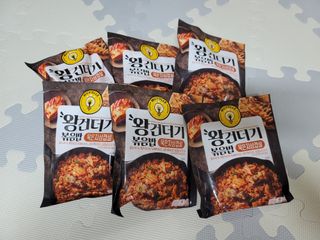 한성기업 무볼레 왕건더기 볶음밥 묵은지삼겹살 — 5점을 준 리뷰어가 2021년 11월 올린 사용 사진