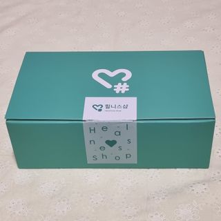 힐니스북 [힐마이넥]   거북목 통증완화를 위한 휴대용 목 안마기 — 5점을 준 리뷰어가 2022년 12월 올린 사용 사진